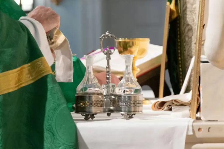 New Daily Mass Schedule Holy Mass